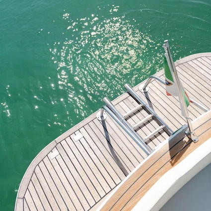 Evento in barca privata: Punta San Vigilio e Garda da Salò 15